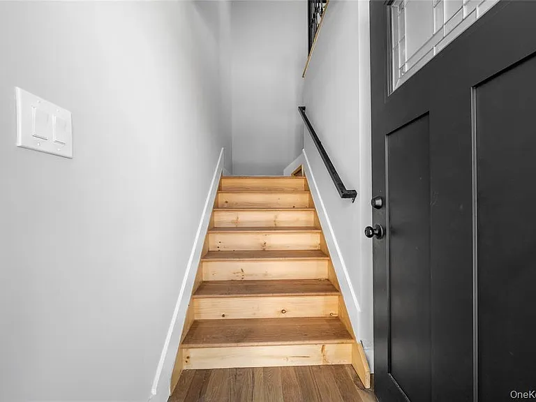 219-16 141st Ave #2 — Photo 3
