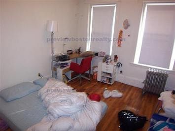 2nd image of 1334 Commonwealth Ave #T19