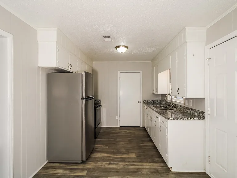 524439_024_kitchen_13458601.jpg