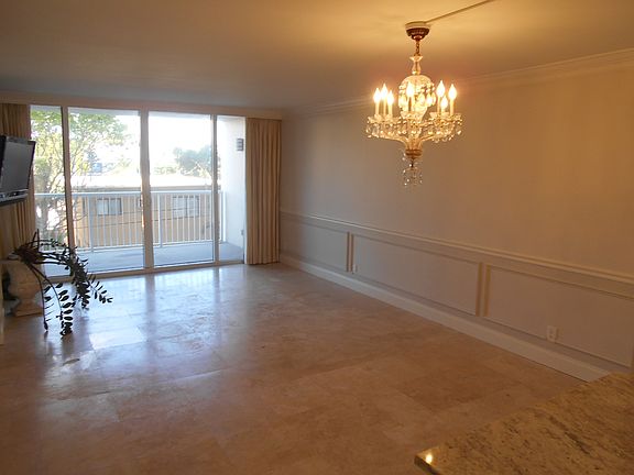 5th image of 2200 NE 33rd Ave APT 3B