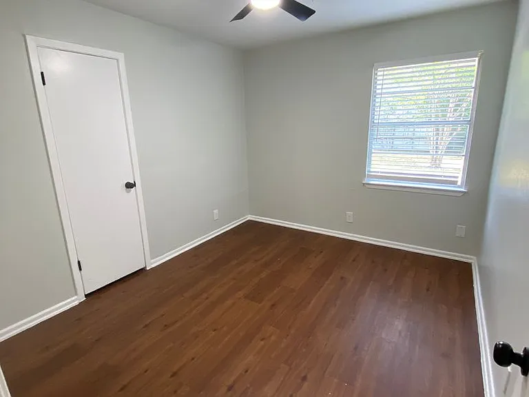 6805 Dubuque Ln — Photo 15