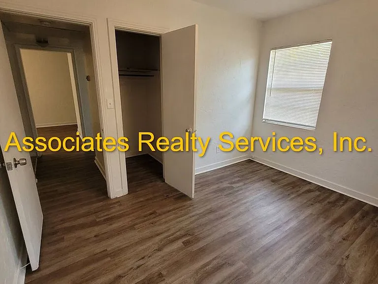 710 NW 16th Ave — Photo 17