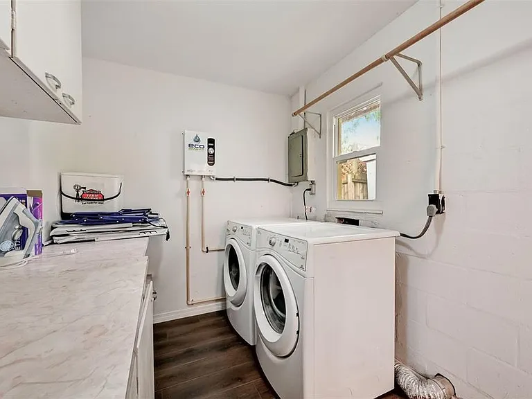618 S Osprey Ave — Photo 24