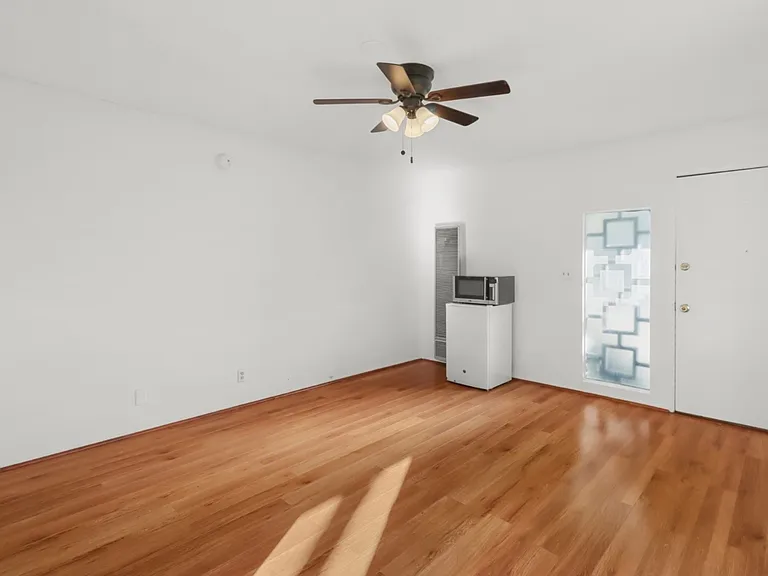 1642 S Westgate Ave #1 — Photo 6