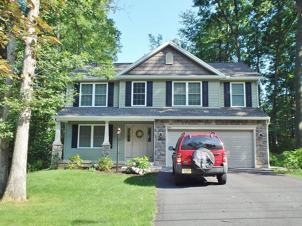 1st image of 1840 Park Forest Ave
