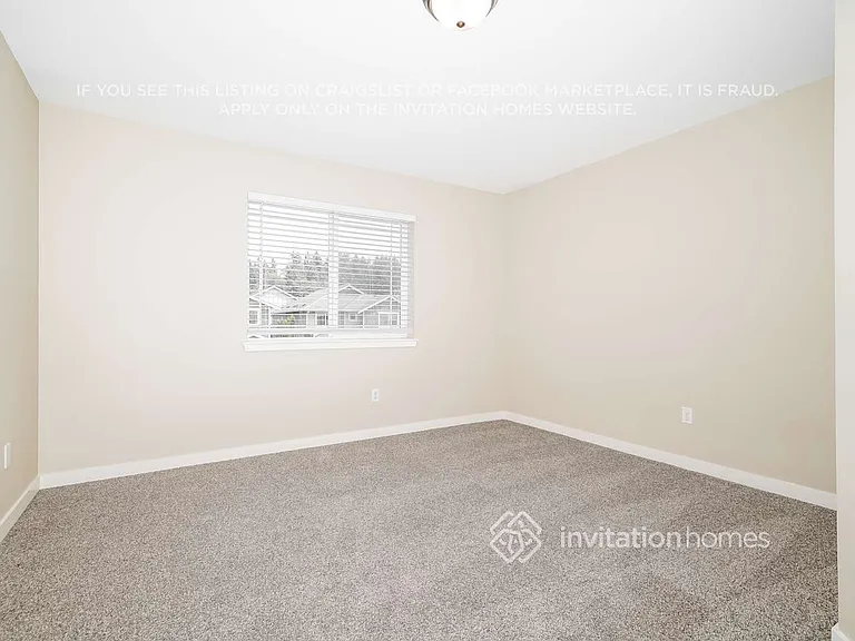 19426 90th Avenue Ct E — Photo 13