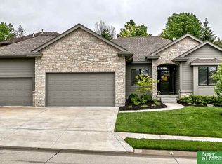 1411 S 190th Plz, Omaha, NE 68130