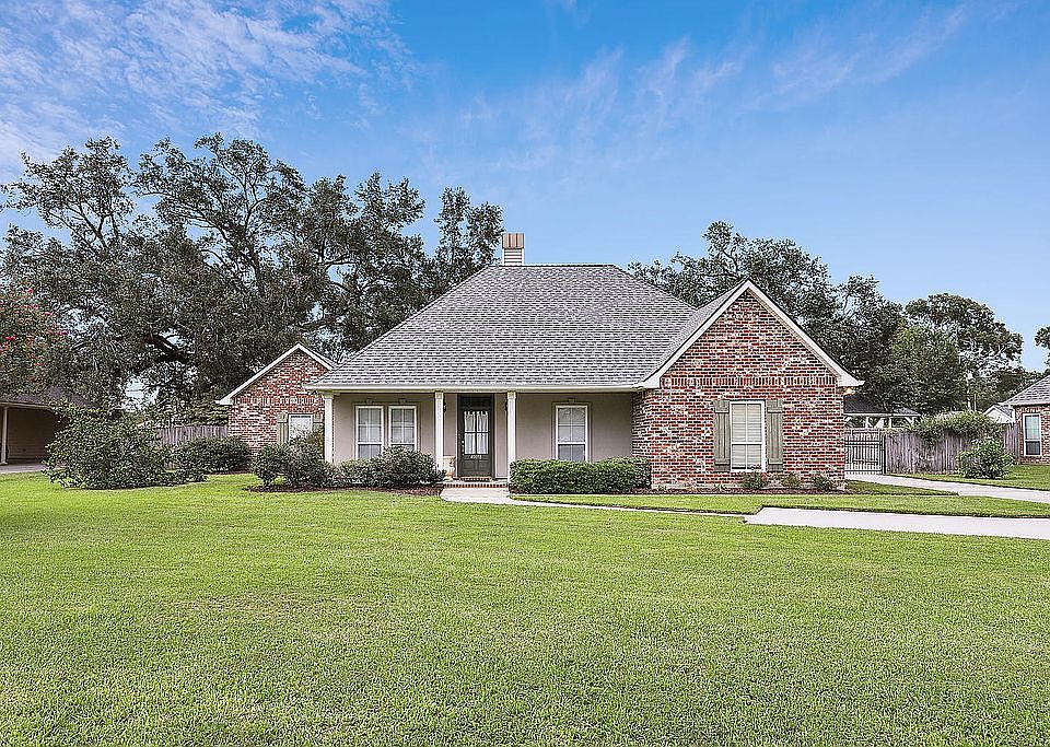 1st image of 40098 Cotton Field Ave