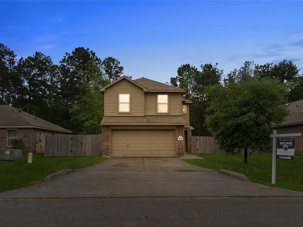 5604 S Buffalo Cir, Willis, TX 77378