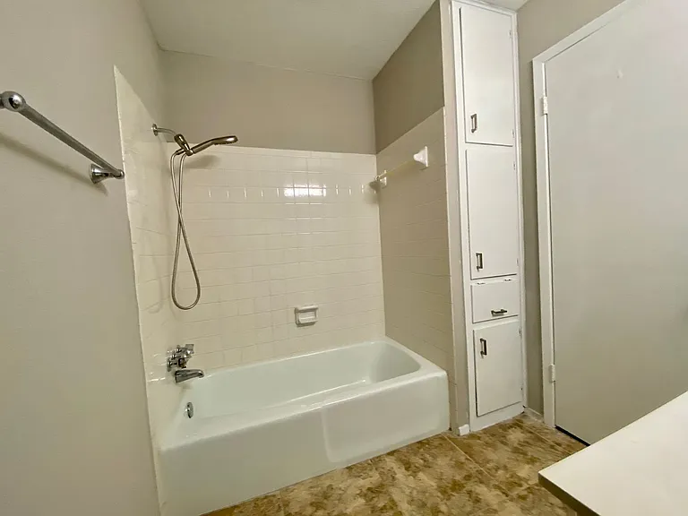 7219 Scenic Brook Dr — Photo 26