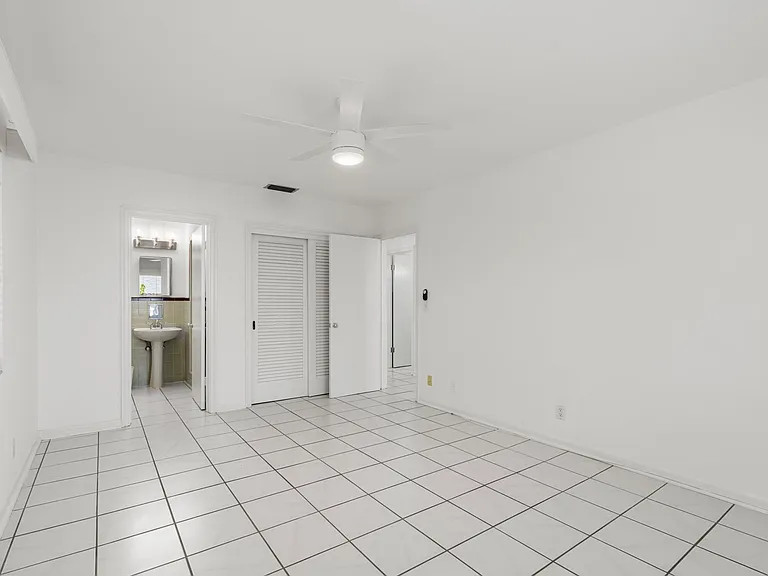 360 Palmetto St — Photo 22