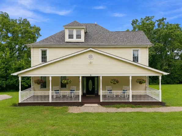 866 Crucible Rd, Rices Landing, PA 15357