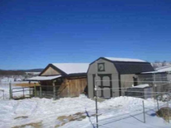 3rd image of 1281 Pumpkin Center Rd