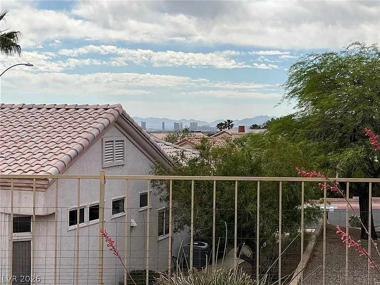 2720 Hope Forest Dr — Photo 22
