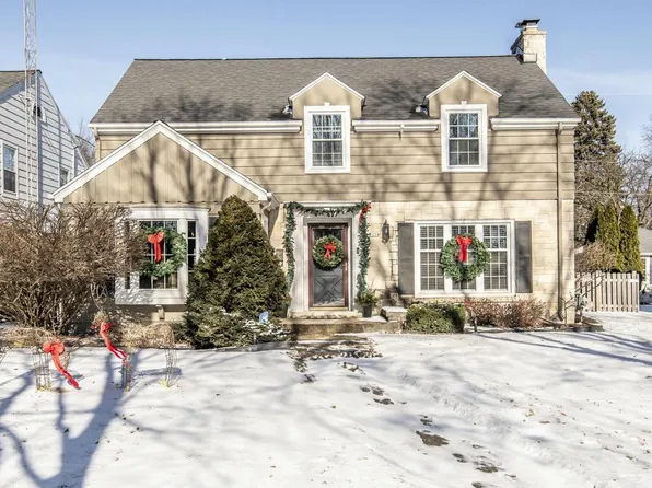 2154 Menomonee River PARKWAY, Wauwatosa, WI 53226