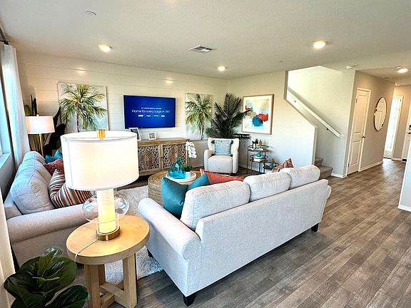 4th image of 31041 Shining Willow Dr