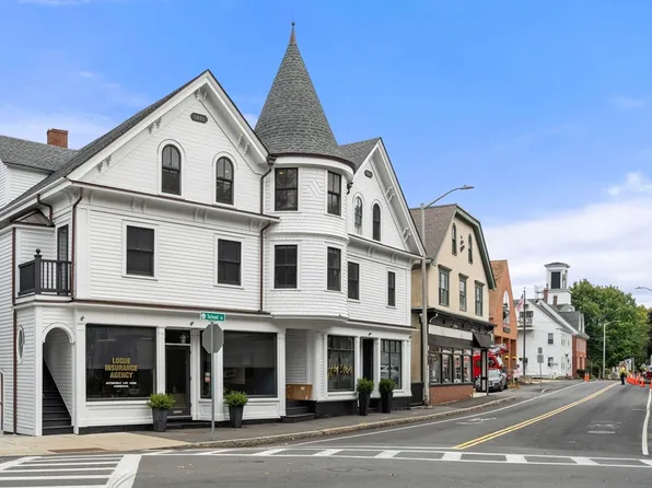 2 School St Unit R1, Manchester, MA 01944