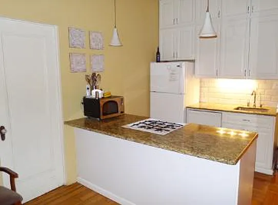 Rented by Corcoran | media 26