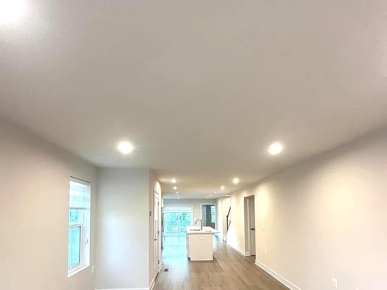 117 Dunster St — Photo 9