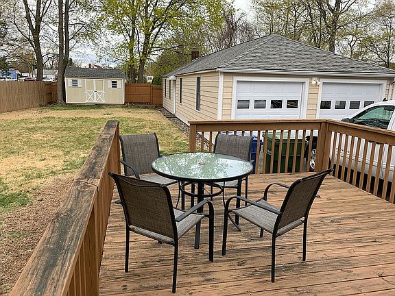 Back deck / yard