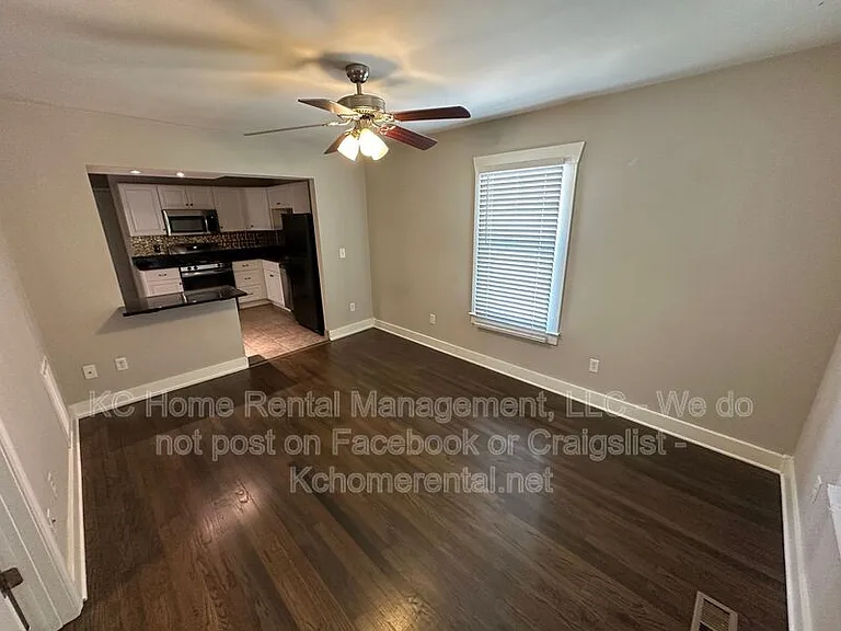 1227 E 22nd Ave — Photo 9