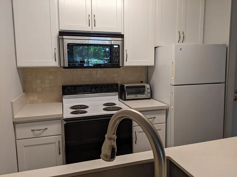 980 Kiely Blvd #106 — Photo 3