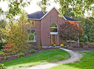 141 Bower Hill Rd, Venetia, PA 15367