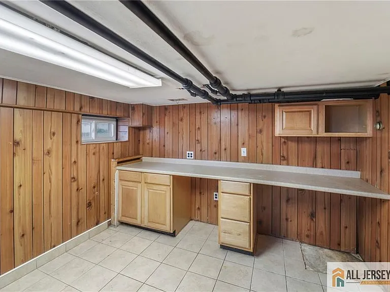 29 Grant St #1 — Photo 15