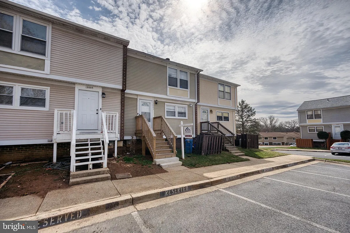 Building Photo - 13003 Trailside Way #5-2