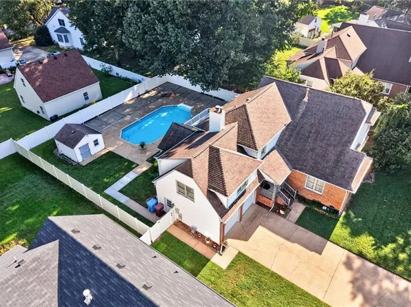 1340 Danielle Ct, Chesapeake, VA 23320