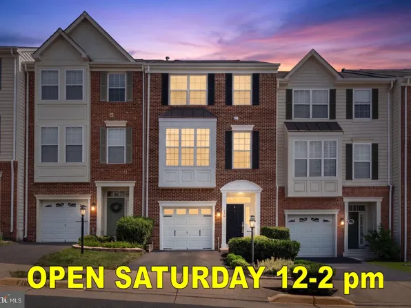 508 Legrace Ter NE, Leesburg, VA 20176