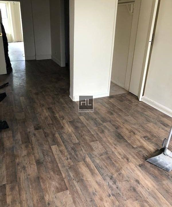 2nd image of 31 Decatur St #2