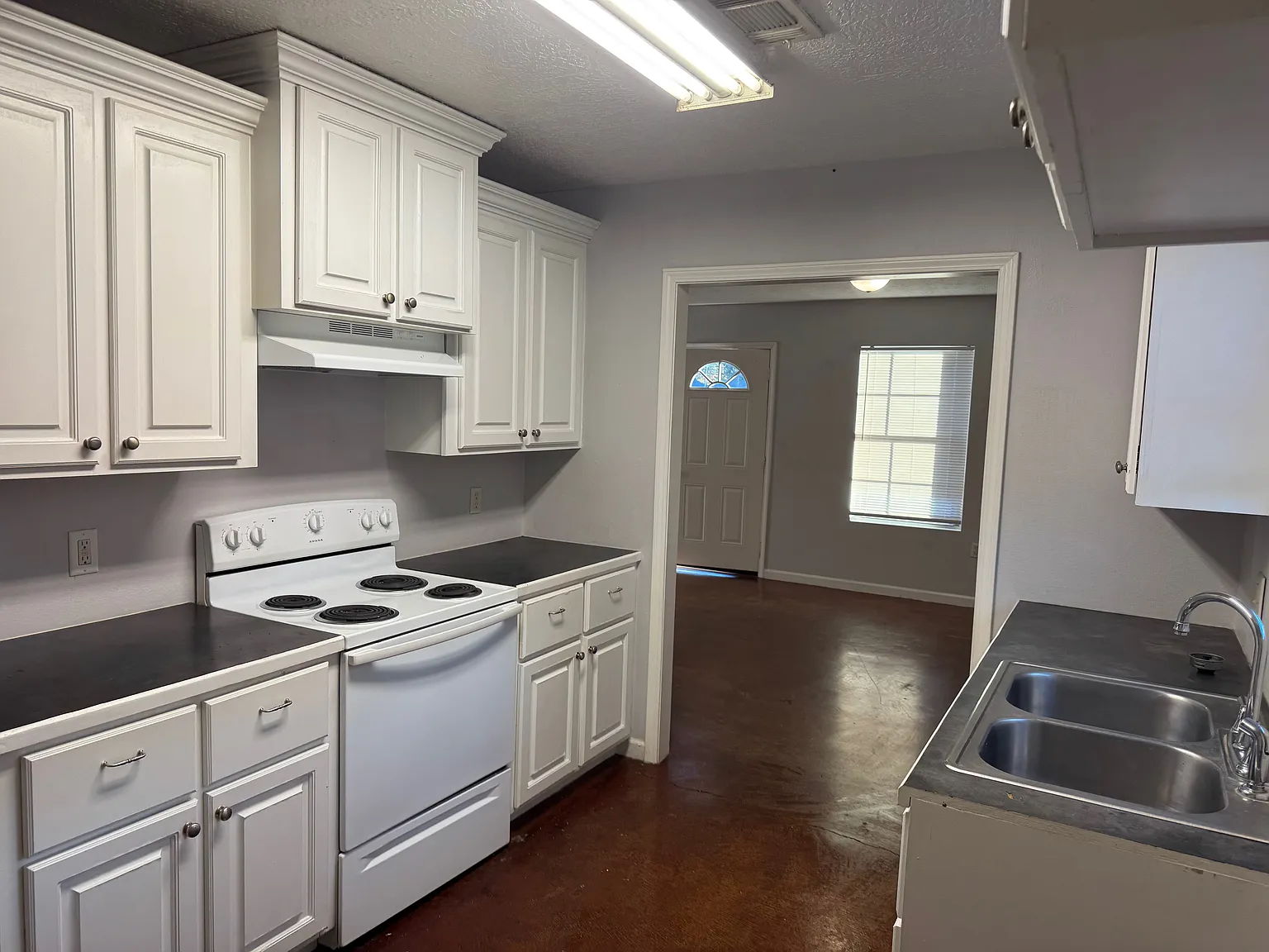 1039 13th St — Photo 3