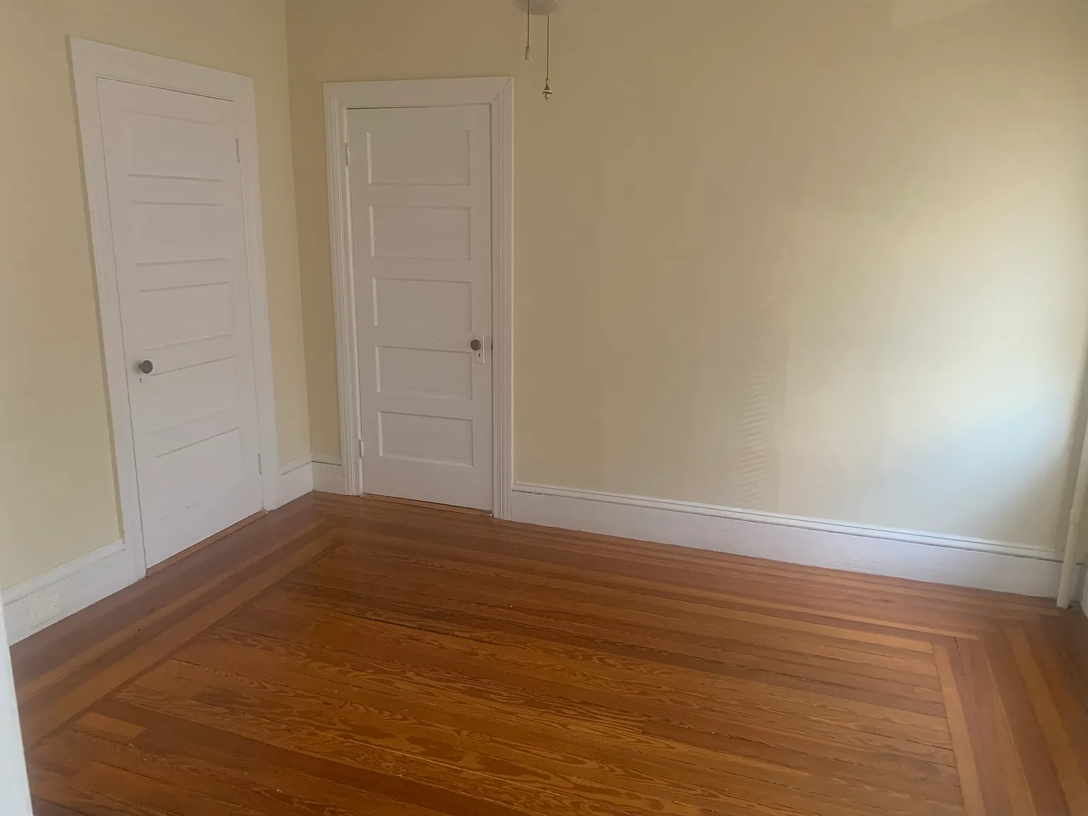 2 bed, 966 sqft, $1,800 — Photo 4