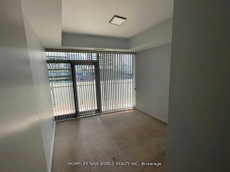 14 York St #601 — Photo 16