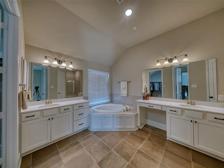 29311 Ribbongrass Ct — Photo 3