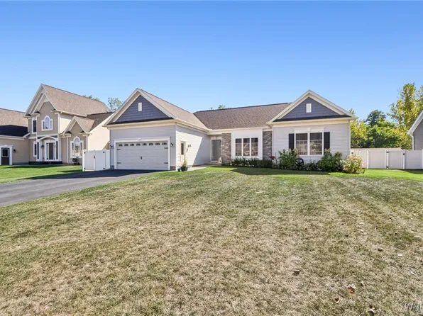 27 Cailyn Way, Brockport, NY 14420