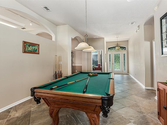 5th image of 1932 Barham Ct