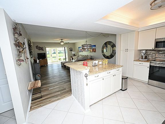 4th image of 1211 Capri Isles Blvd APT 101