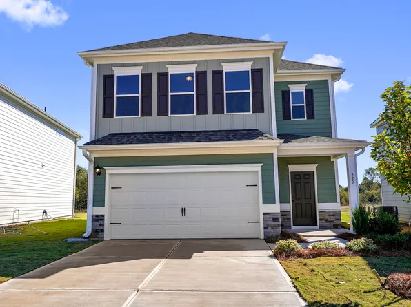 320 Ambassador Dr, Clayton, NC 27520