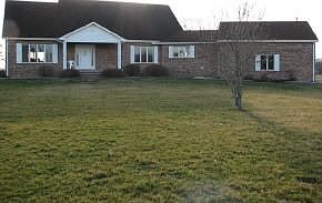 1st image of 190 Park Ln