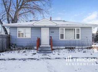 576 Victoria St N, Saint Paul, MN 55104