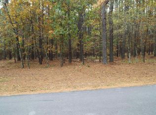 372 Maderas Dr, Hot Springs Village, AR 71909