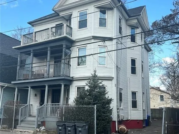 100-102 Taylor St, Providence, RI 02907