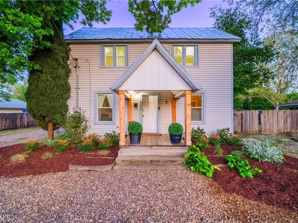 1711 Shasta St, Anderson, CA 96007