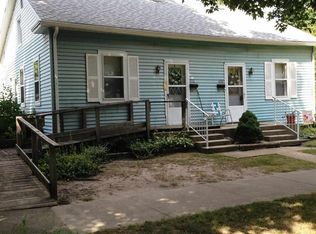 408-410 Pontiac St, Rochester, IN 46975