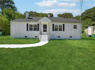 785 Alice St, Forest Park, GA 30297