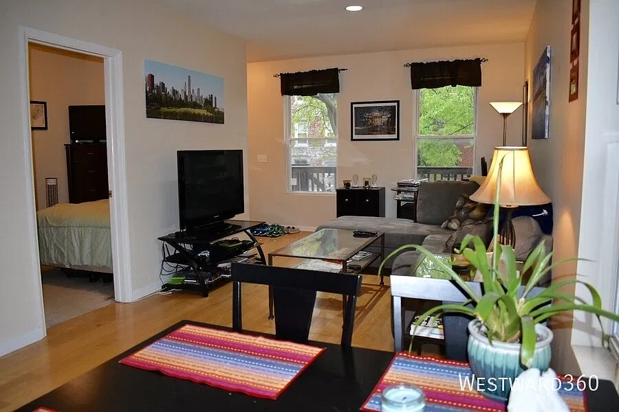 2 bed, $2,550 — Photo 2