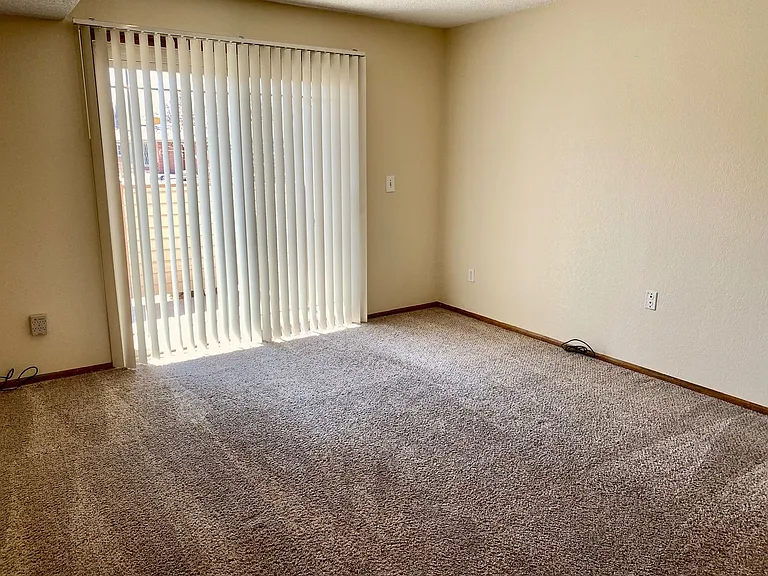 1111 S Garrison St #104 — Photo 9