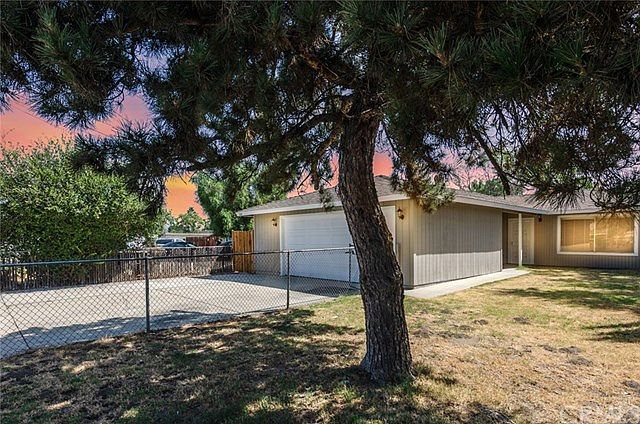 1st image of 7389 Victoria Ave